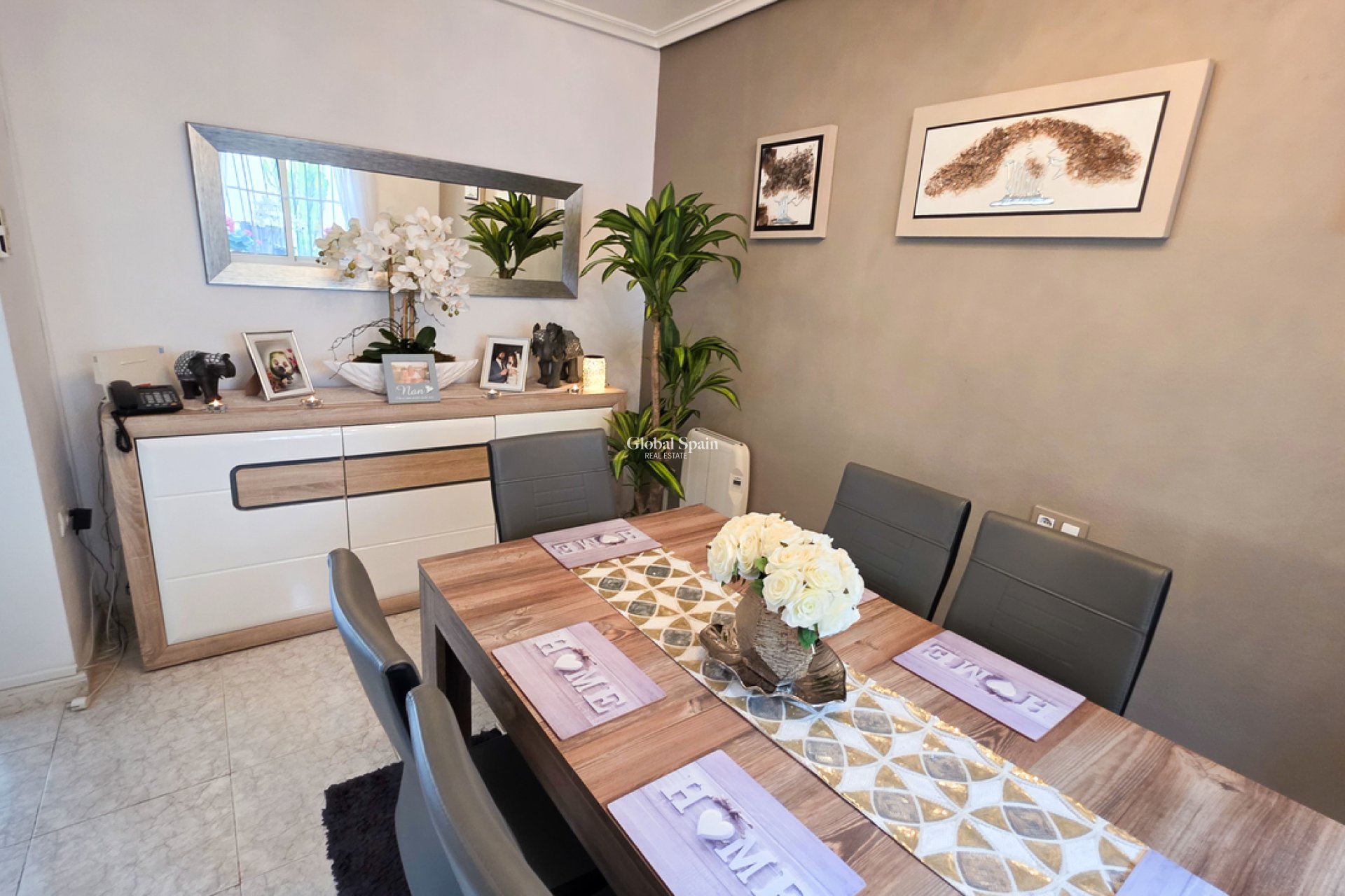 Revente - VILLA -
VILLAMARTÍN - Costa Blanca