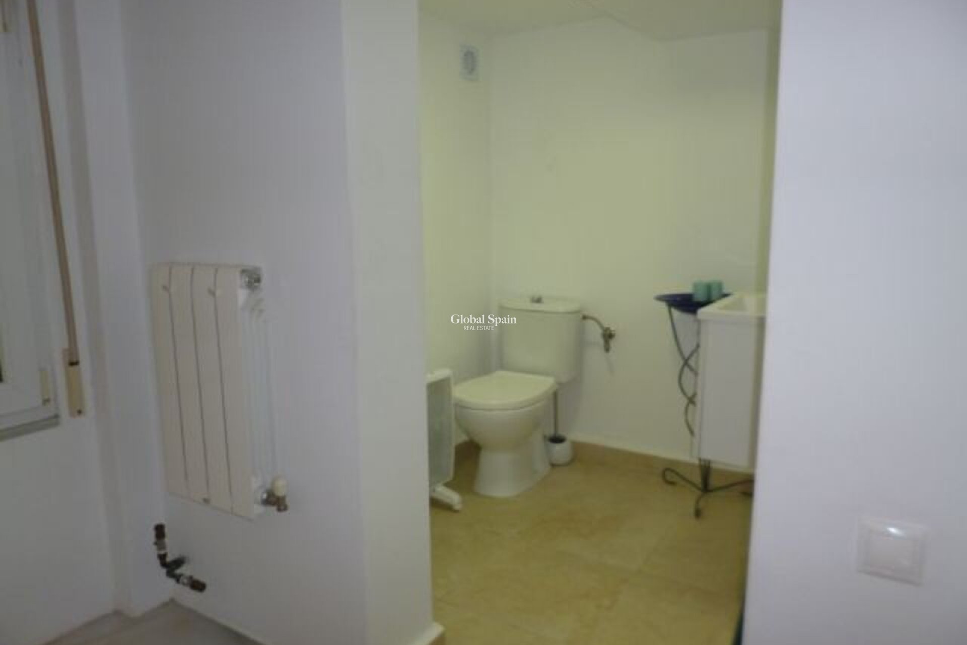 Revente - VILLA -
VILLAMARTÍN - Costa Blanca