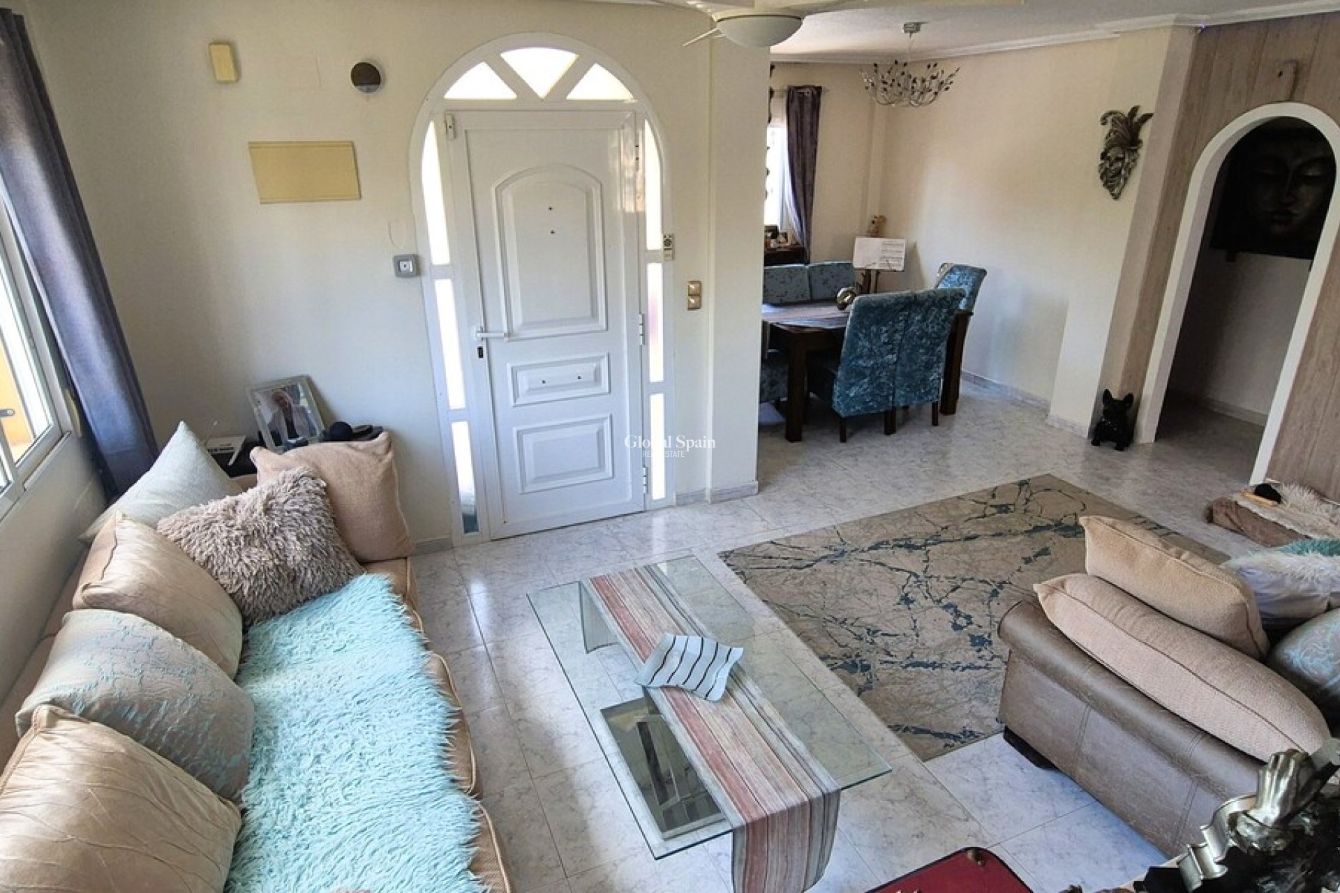 Revente - VILLA -
VILLAMARTÍN - Costa Blanca