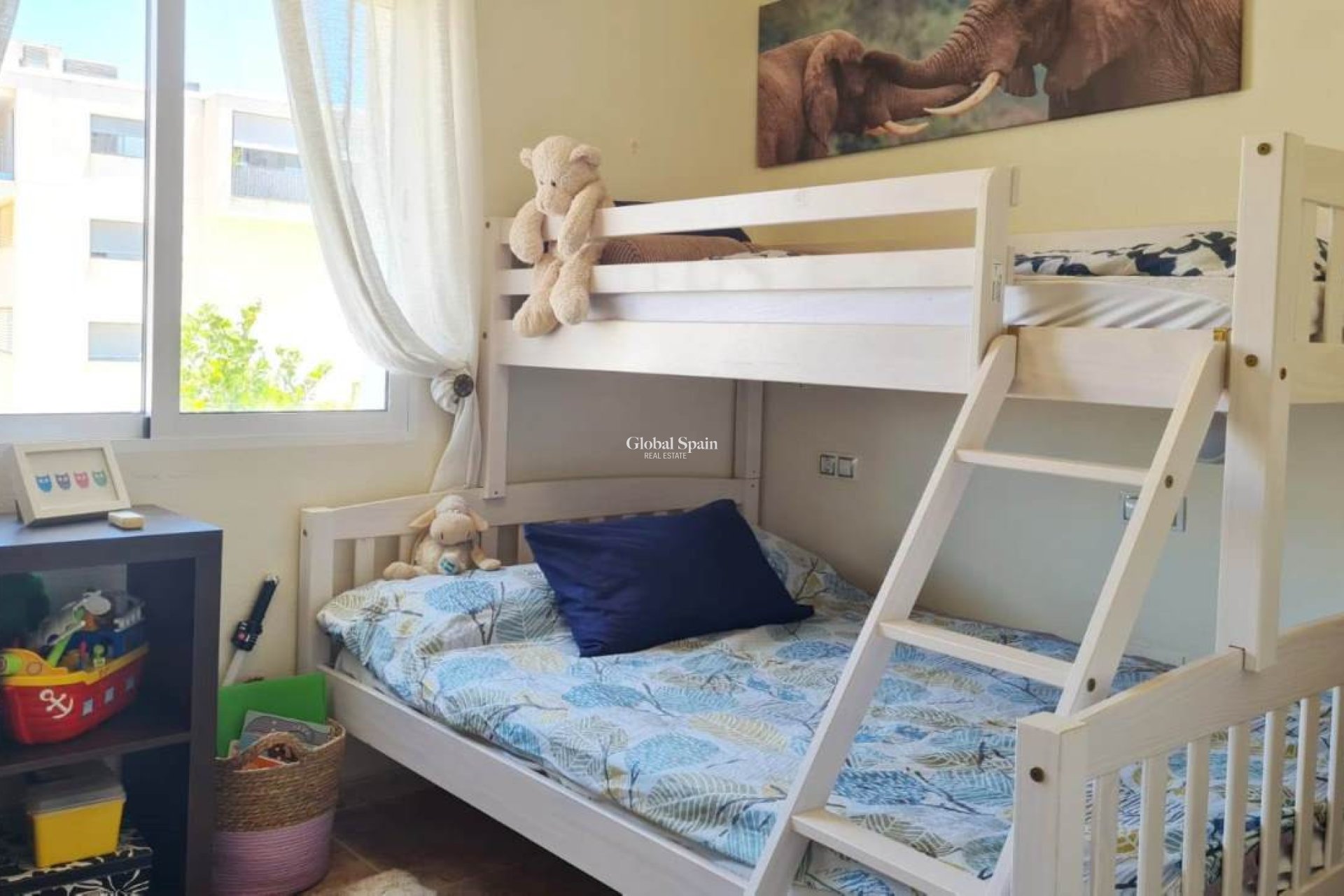 Revente - VILLA -
VILLAMARTÍN - Costa Blanca