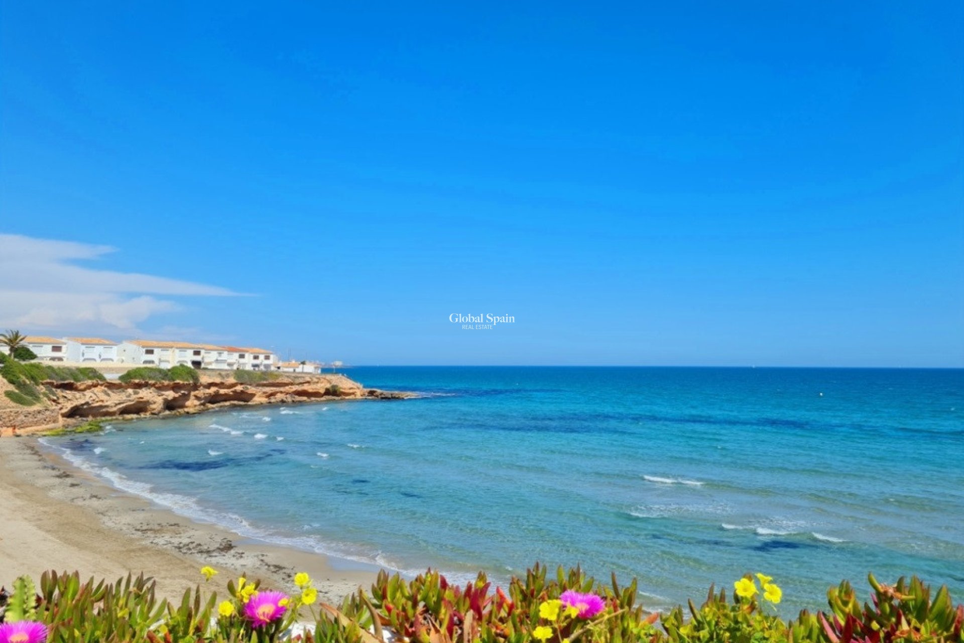 Revente - VILLA -
VILLAMARTÍN - Costa Blanca