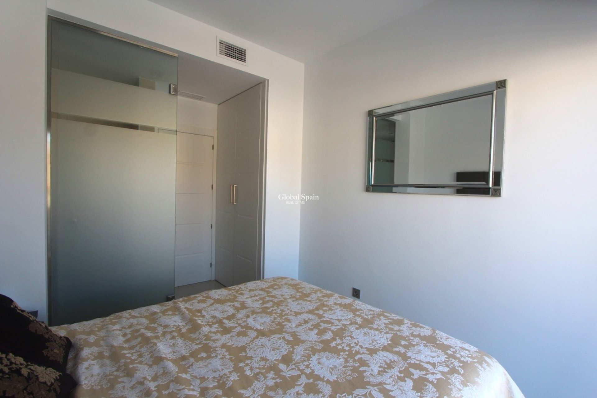 Revente - VILLA -
VILLAMARTÍN - El Galan