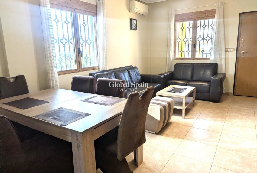 Revente - VILLA -
VILLAMARTÍN - Las Filipinas