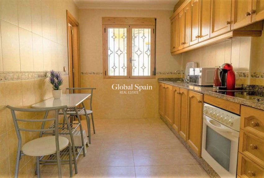 Revente - VILLA -
VILLAMARTÍN - Las Filipinas