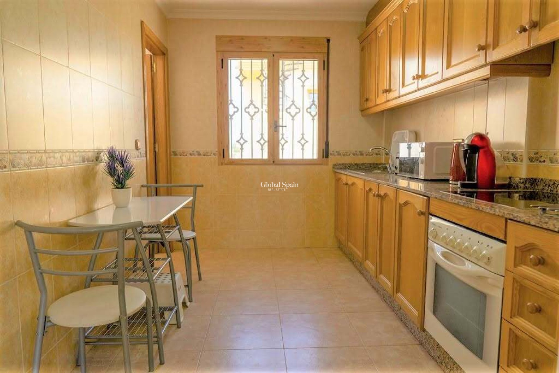 Revente - VILLA -
VILLAMARTÍN - Las Filipinas