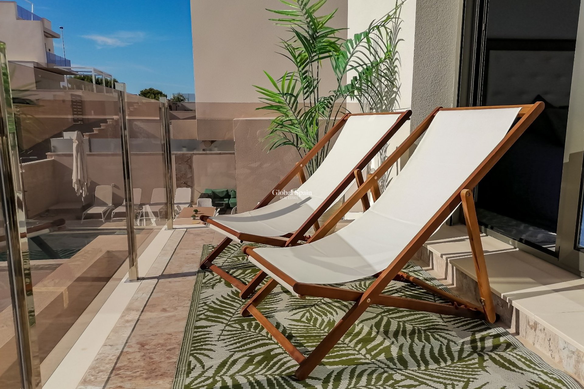 Revente - VILLA -
VILLAMARTÍN - Villamartin