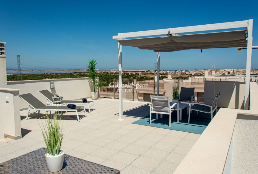 Revente - VILLA -
VILLAMARTÍN - Villamartin