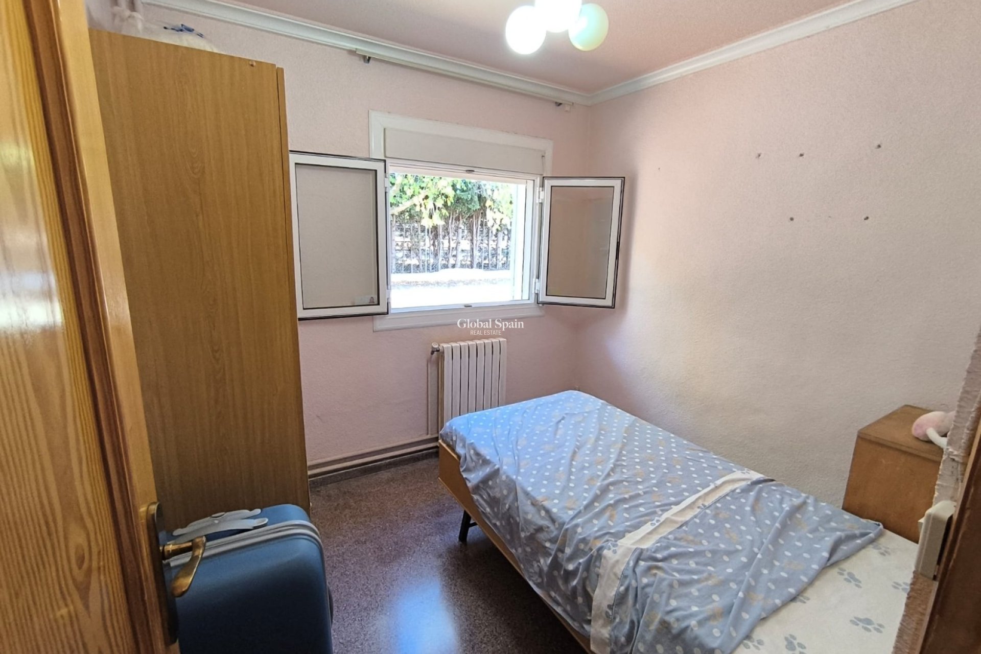 Revente - VILLA -
YECLA - Inland