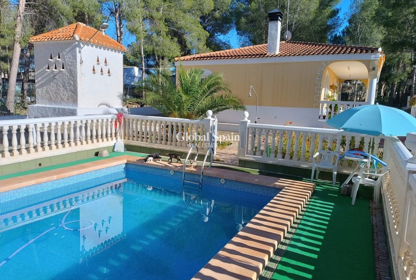 Revente - VILLA -
YECLA - Inland