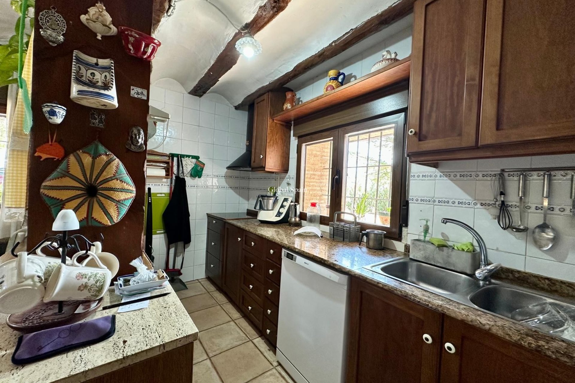 Revente - VILLA -
YECLA - Inland