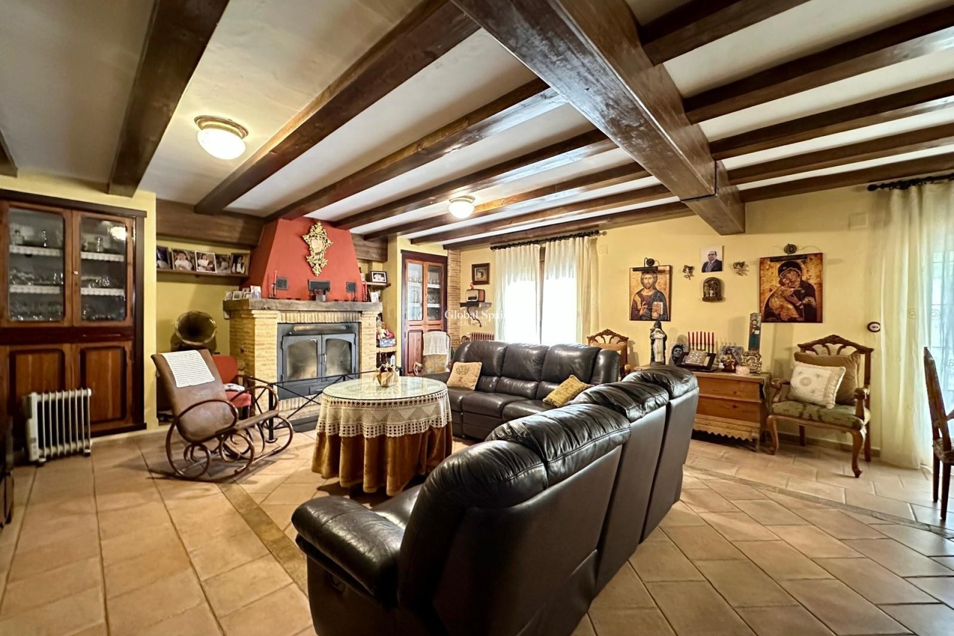 Revente - VILLA -
YECLA - Inland