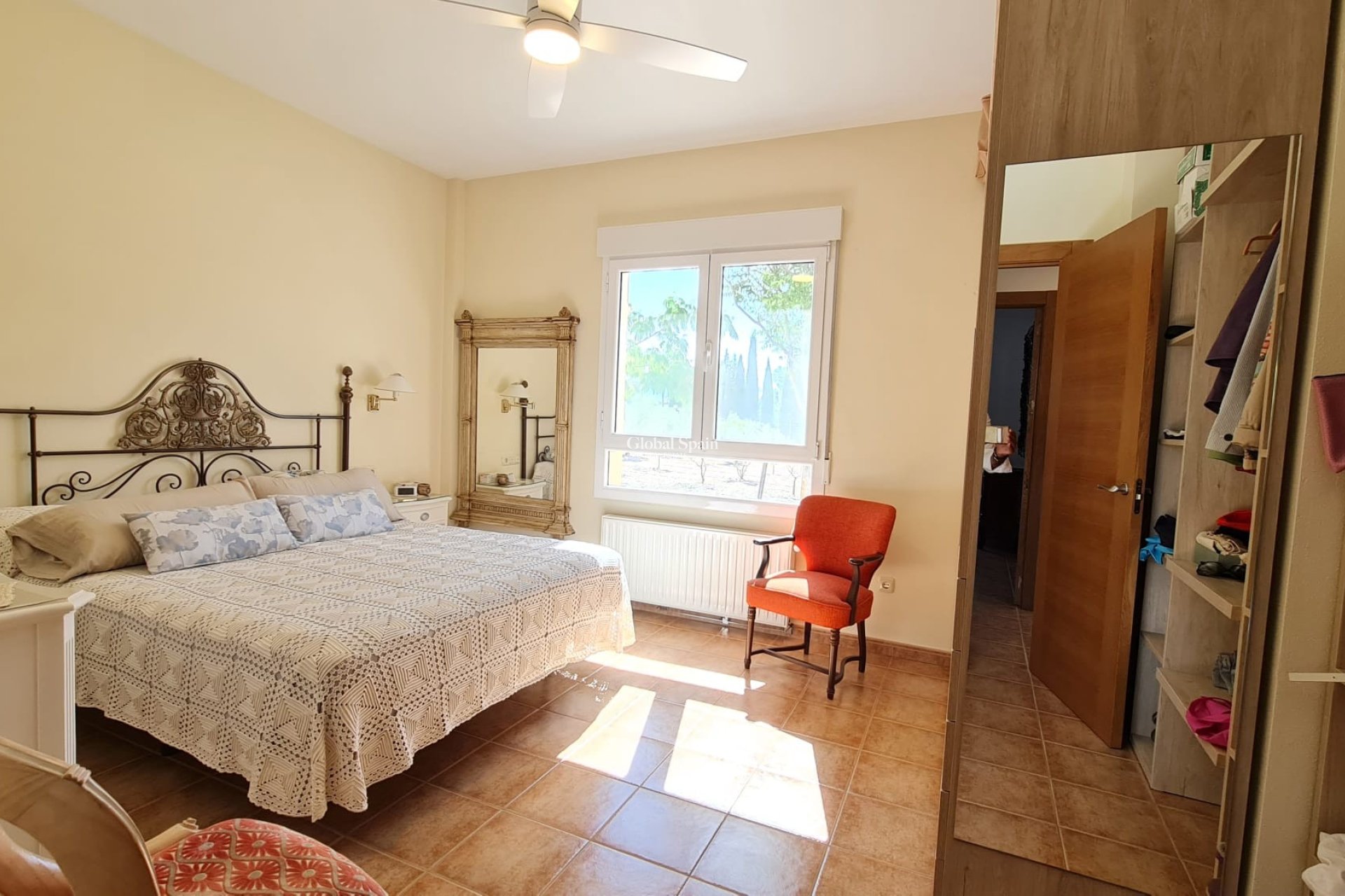 Revente - VILLA -
YECLA - Inland