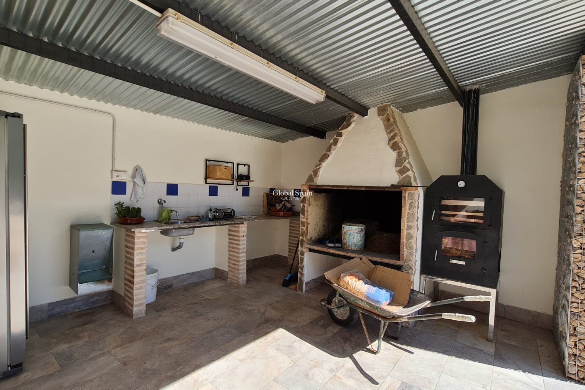 Revente - VILLA -
YECLA - Inland