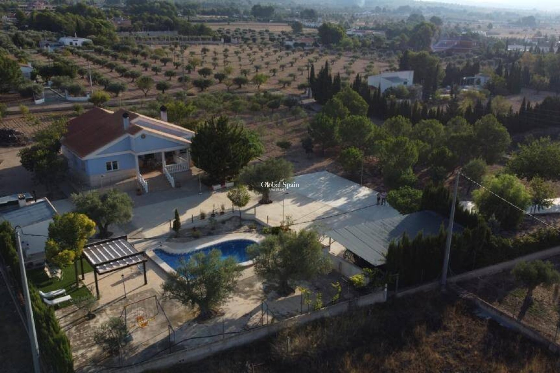 Revente - VILLA -
YECLA - Inland