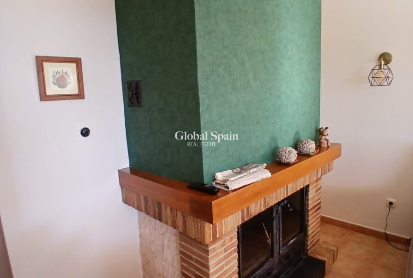 Revente - VILLA -
YECLA - Inland