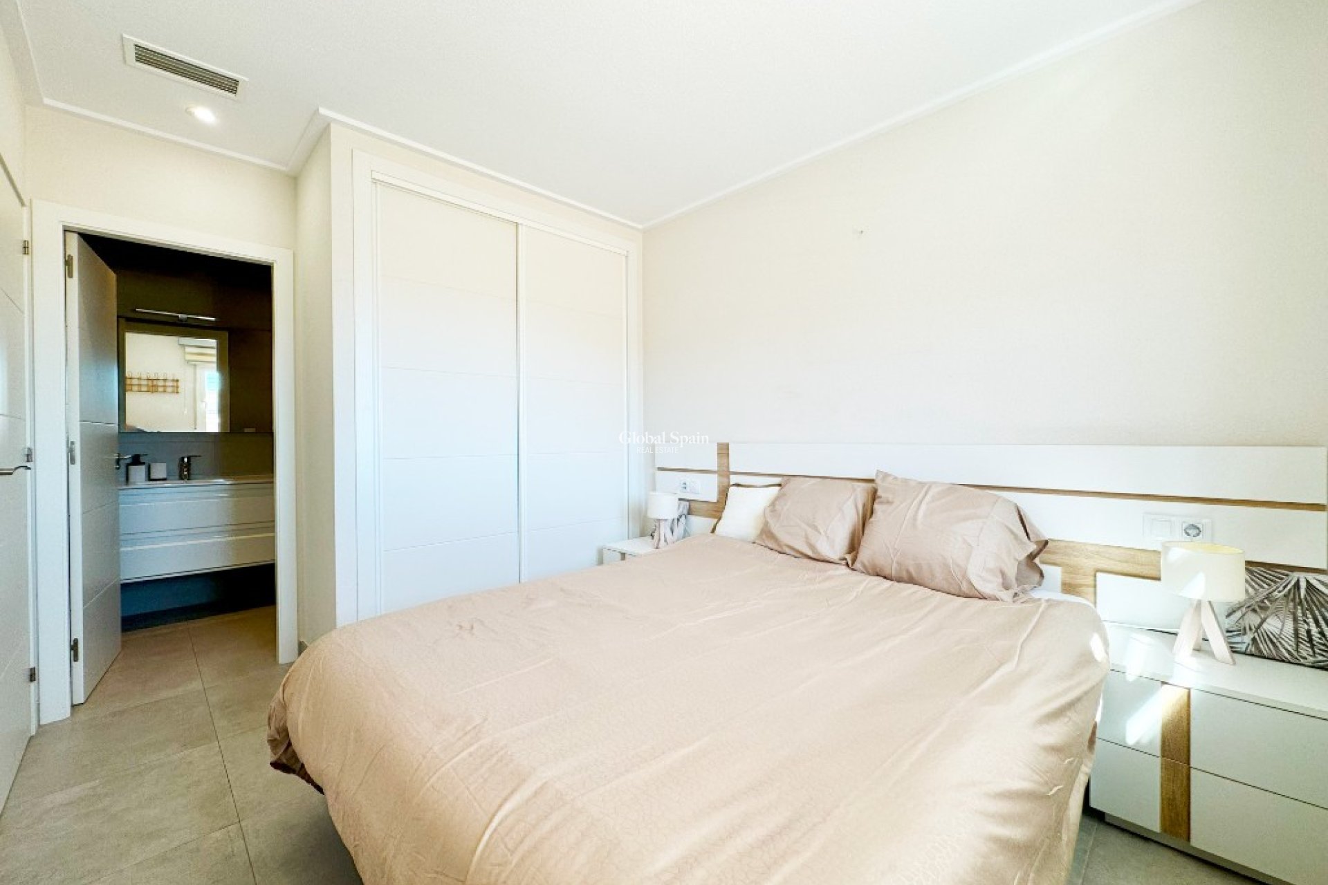 Short Term Rental - Apartment -
PUNTA PRIMA