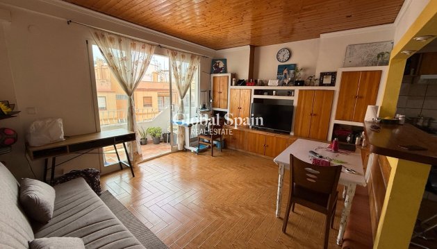 Studie - Wederverkoop - MORAIRA_TEULADA -
                center