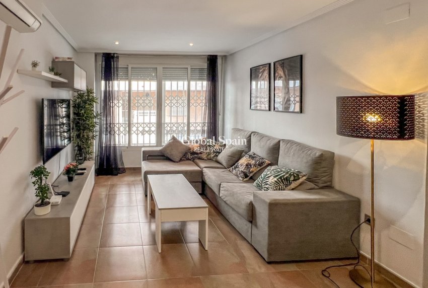 Venta - 1. Apartamento / piso -
Playa del Cura - Torrevieja