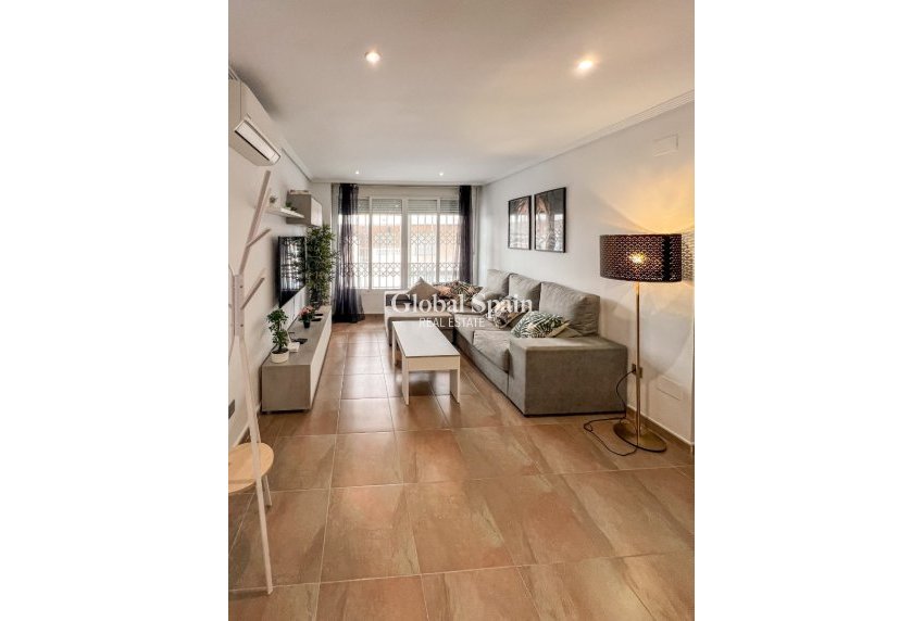 Venta - 1. Apartamento / piso -
Playa del Cura - Torrevieja