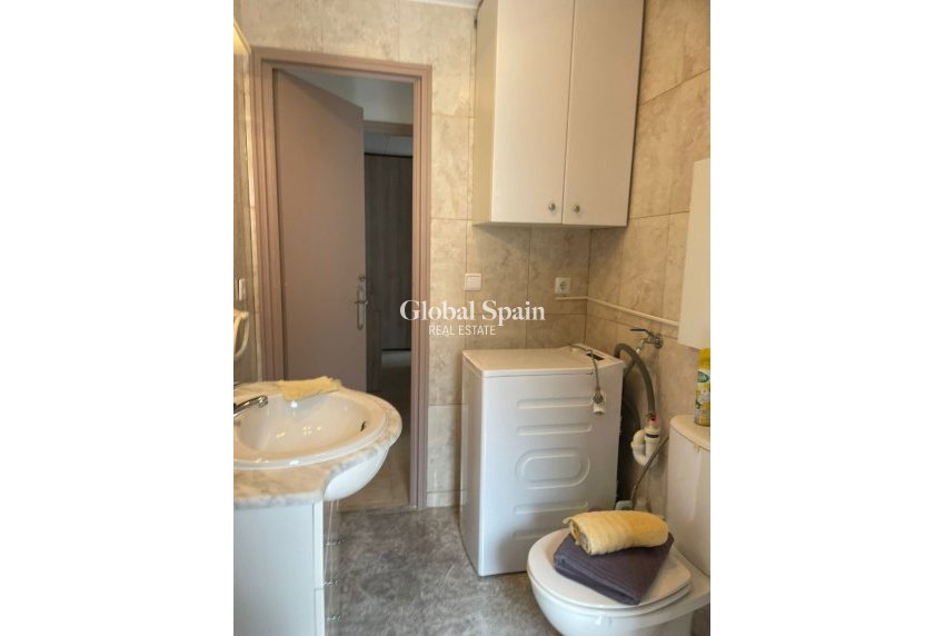 Venta - 2. Casa de pueblo -
ORIHUELA COSTA - La Florida