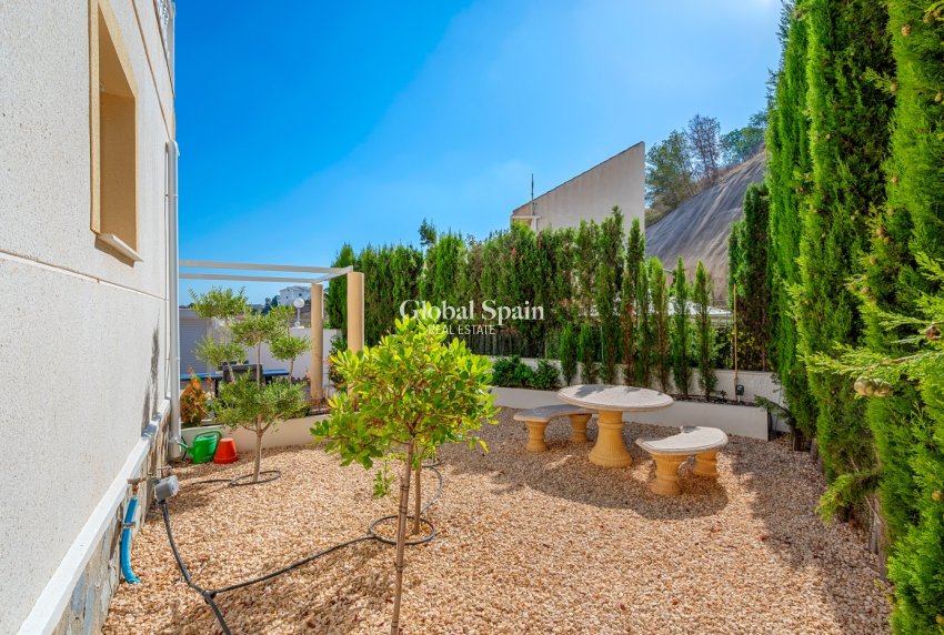 Venta - 3. Villa adosada -
CIUDAD QUESADA - Costa Blanca South