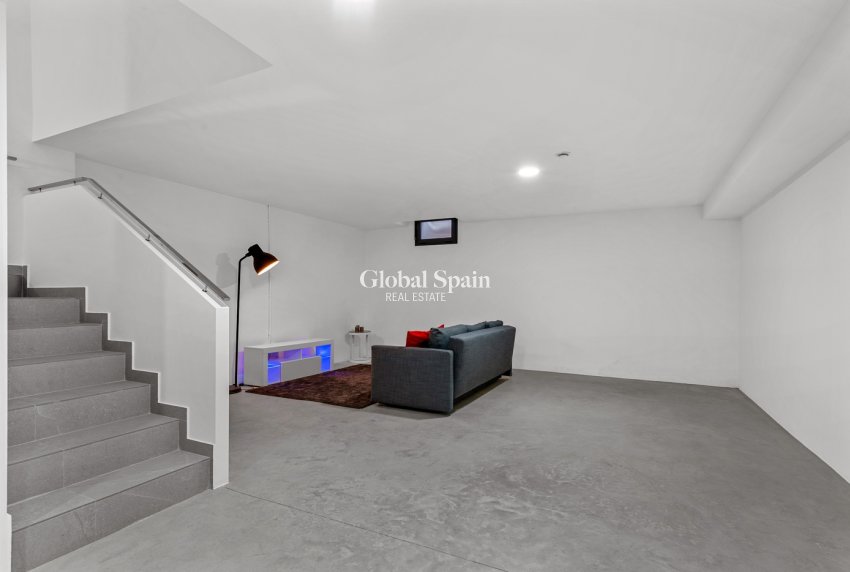 Venta - 4. Casa - Chalet Independiente -
CIUDAD QUESADA - Costa Blanca South