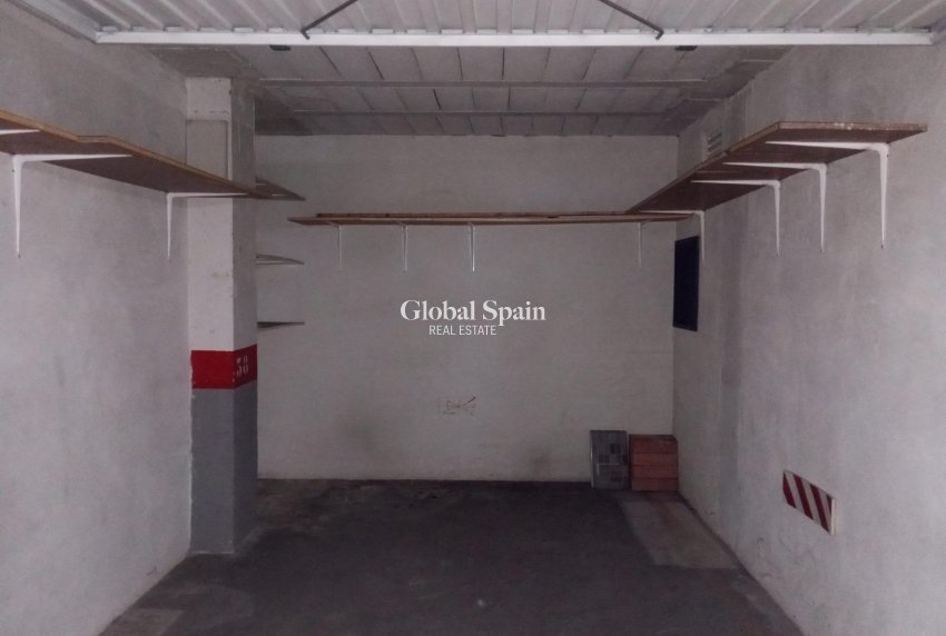 Venta - APARCAMIENTO / GARAJE -
TORREVIEJA - Estacion de autobuses