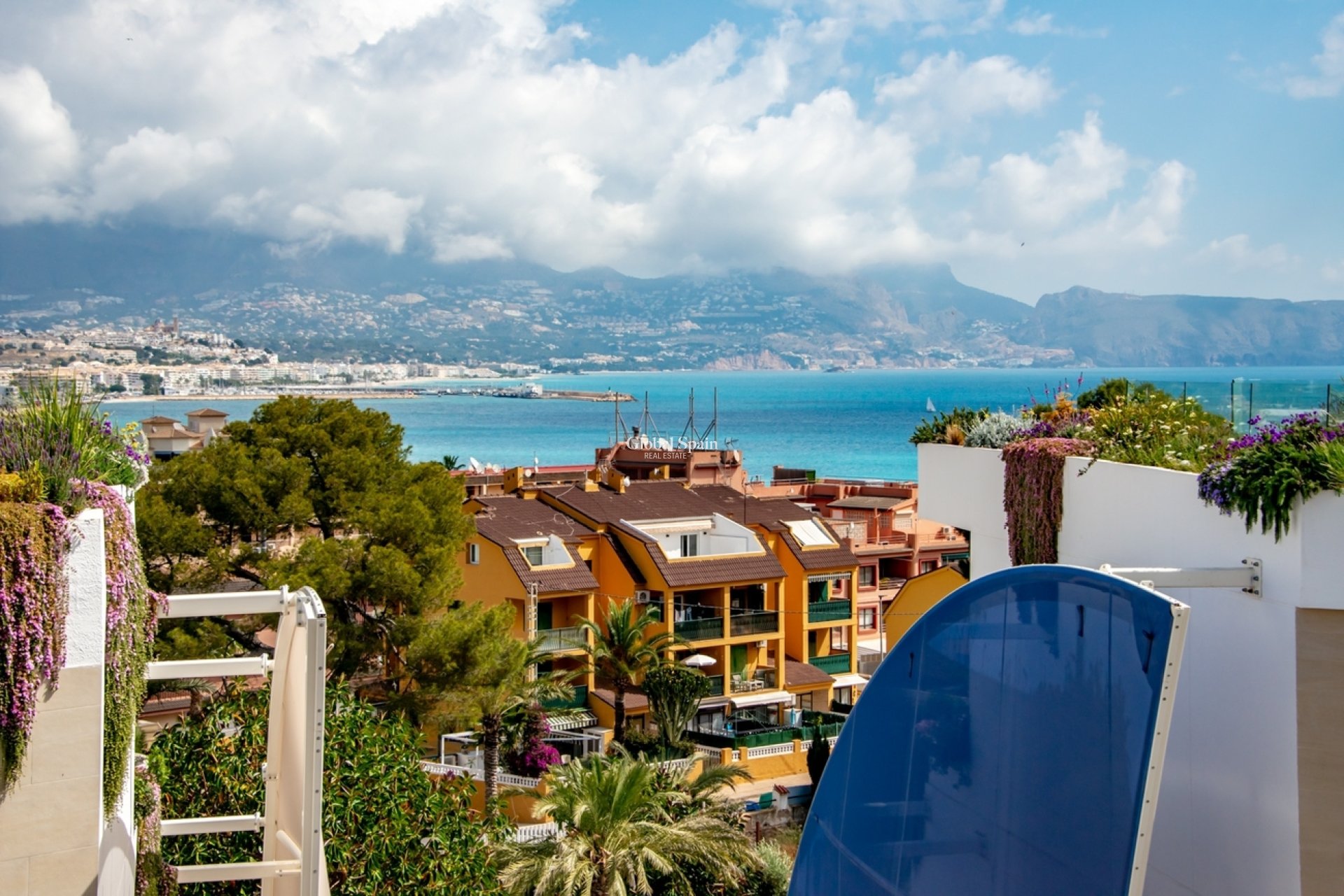 Venta - APARTAMENTO -
ALFAZ DEL PI - Albir
