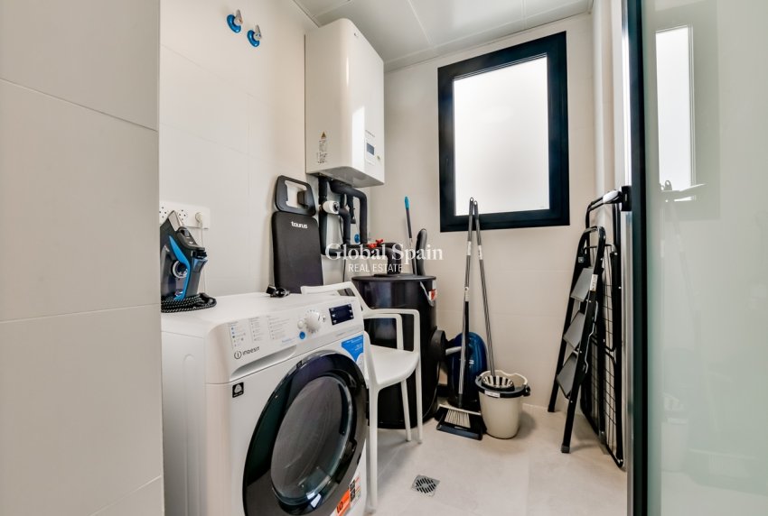 Venta - APARTAMENTO -
ALFAZ DEL PI - Albir