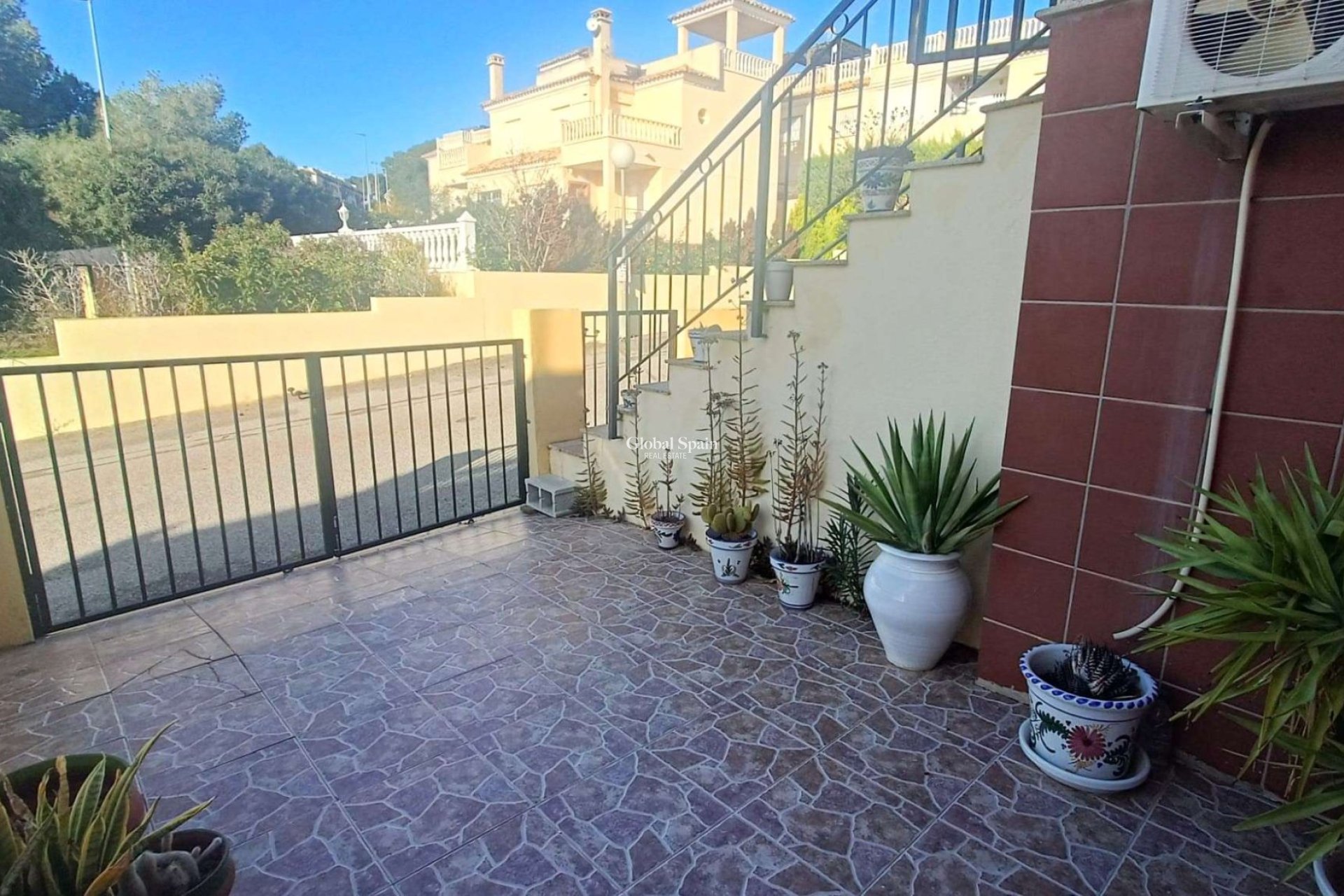 Venta - APARTAMENTO -
ALGORFA - Arco Mediterráneo 6
