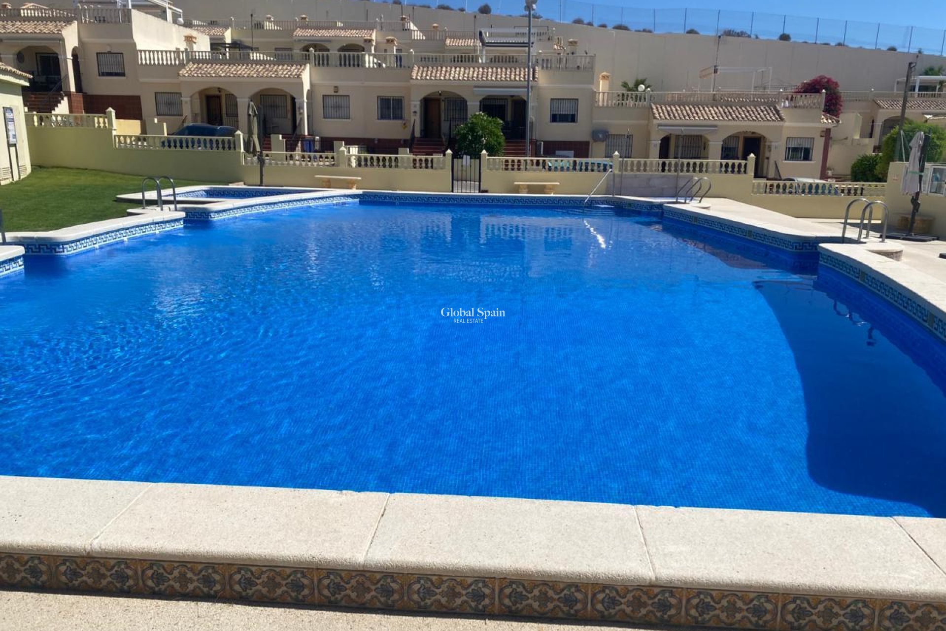 Venta - APARTAMENTO -
ALGORFA - Costa Blanca