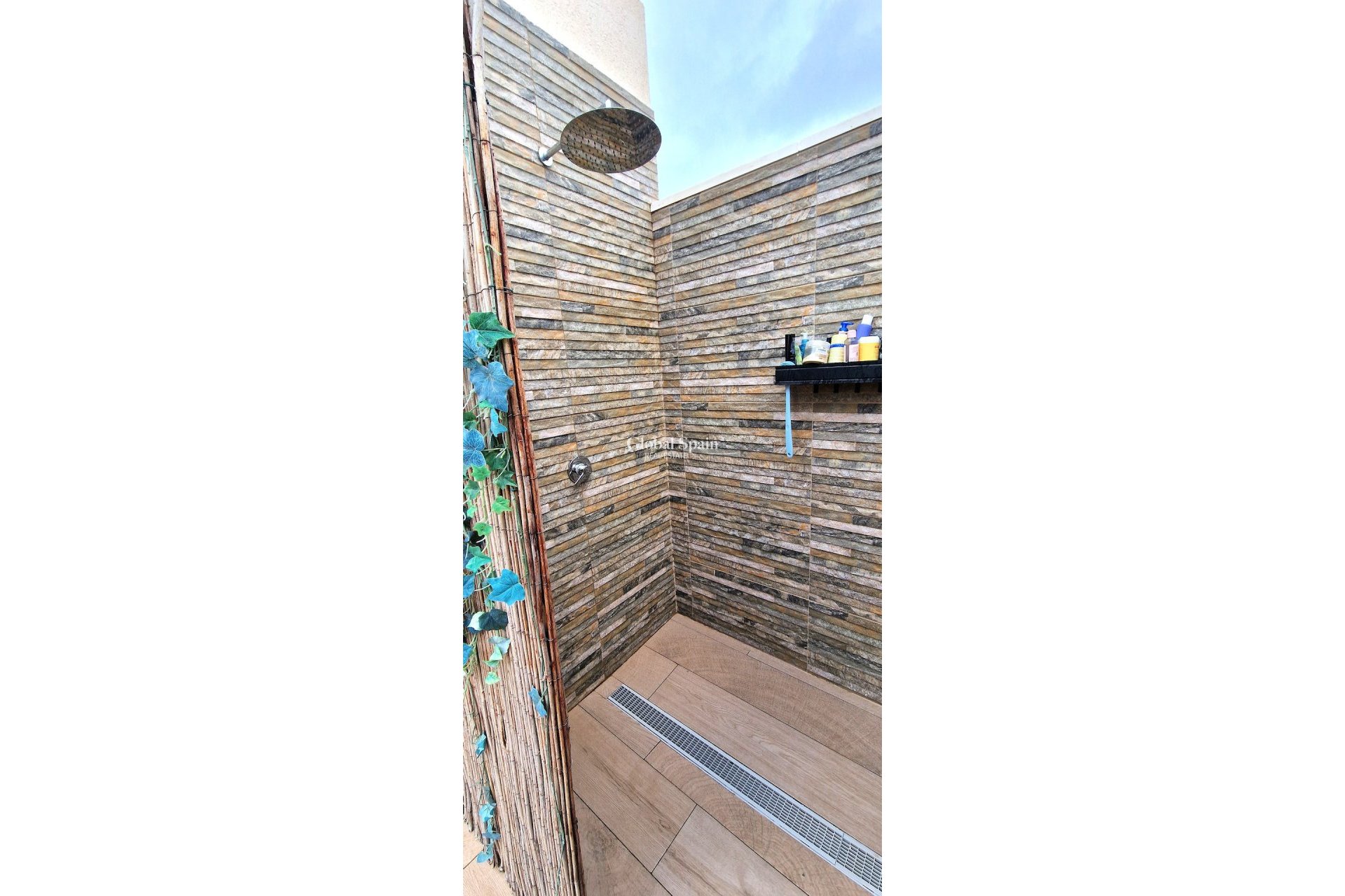 Venta - APARTAMENTO -
ALGORFA - Inland