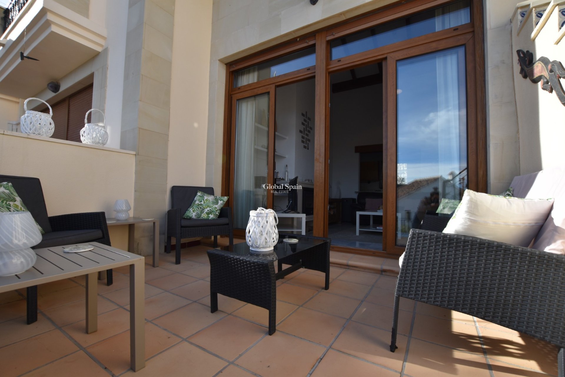 Venta - APARTAMENTO -
ALGORFA - Inland