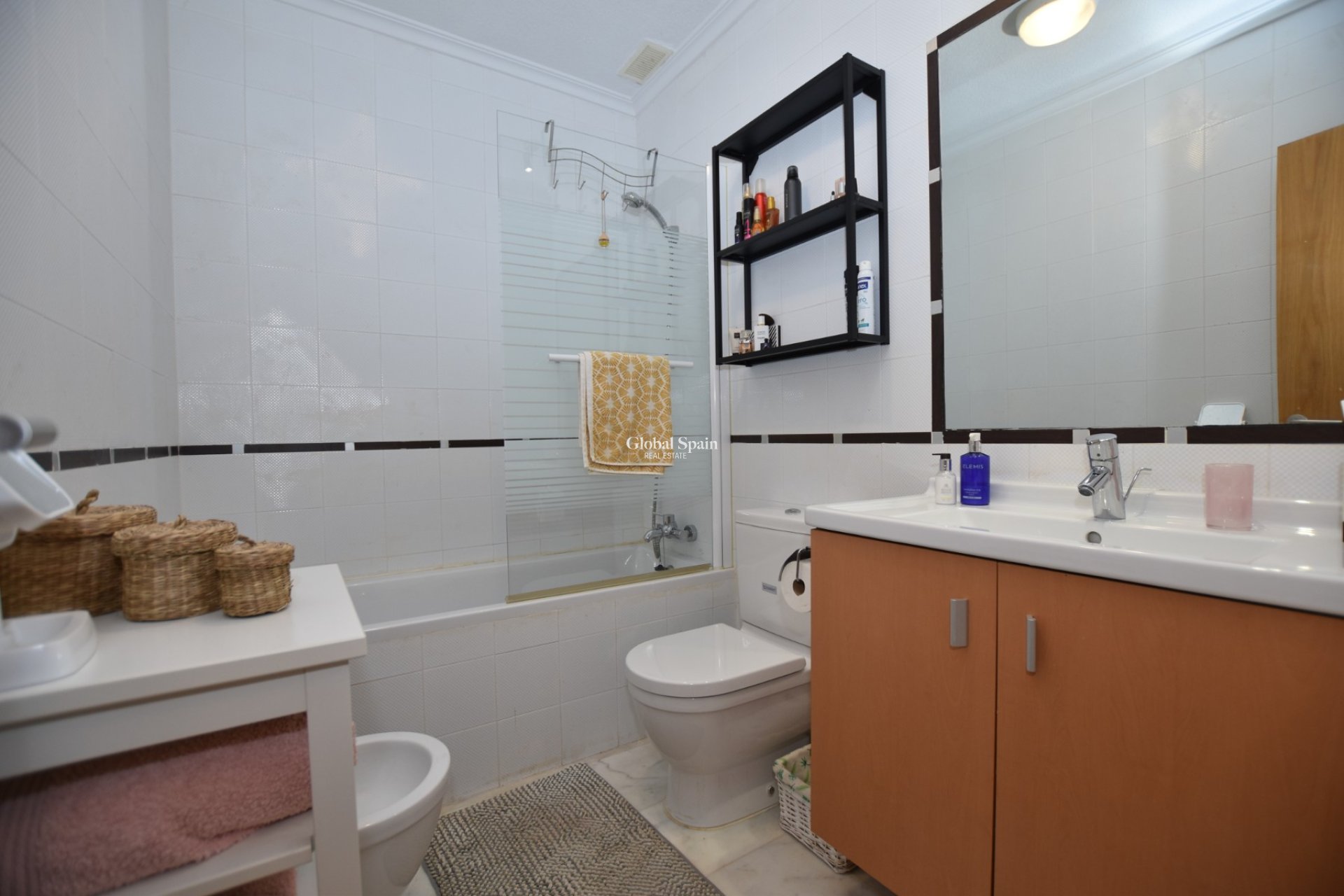 Venta - APARTAMENTO -
ALGORFA - Inland