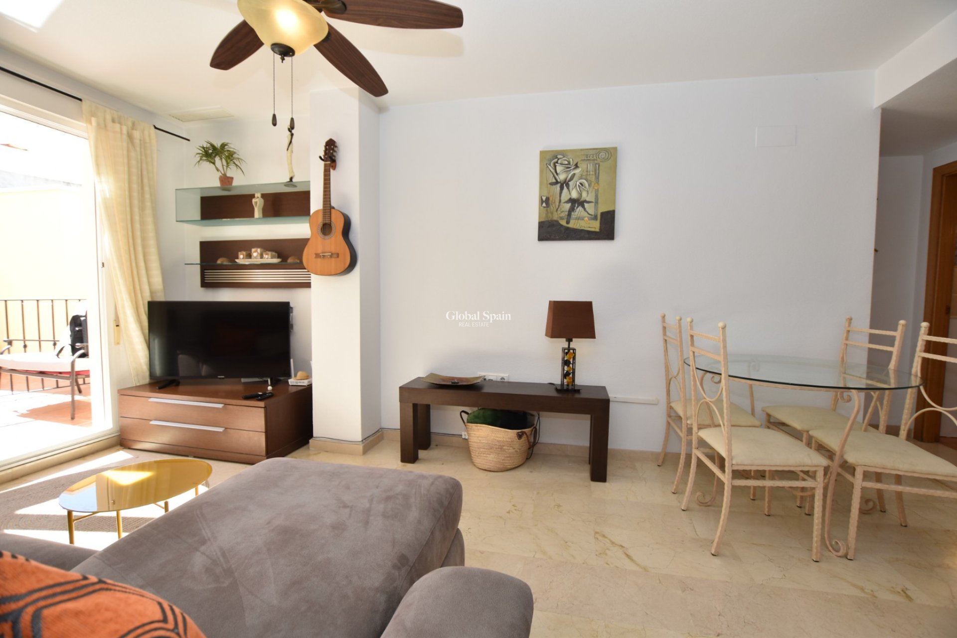 Venta - APARTAMENTO -
ALGORFA - Inland