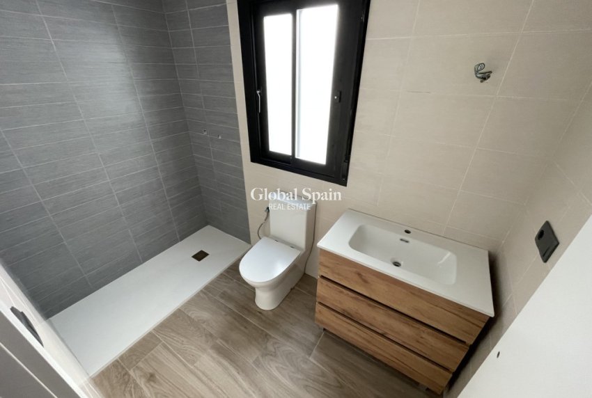 Venta - APARTAMENTO -
ALGORFA - Inland