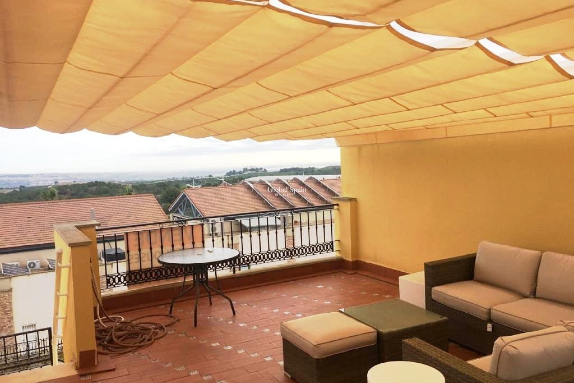 Venta - APARTAMENTO -
ALGORFA - Inland