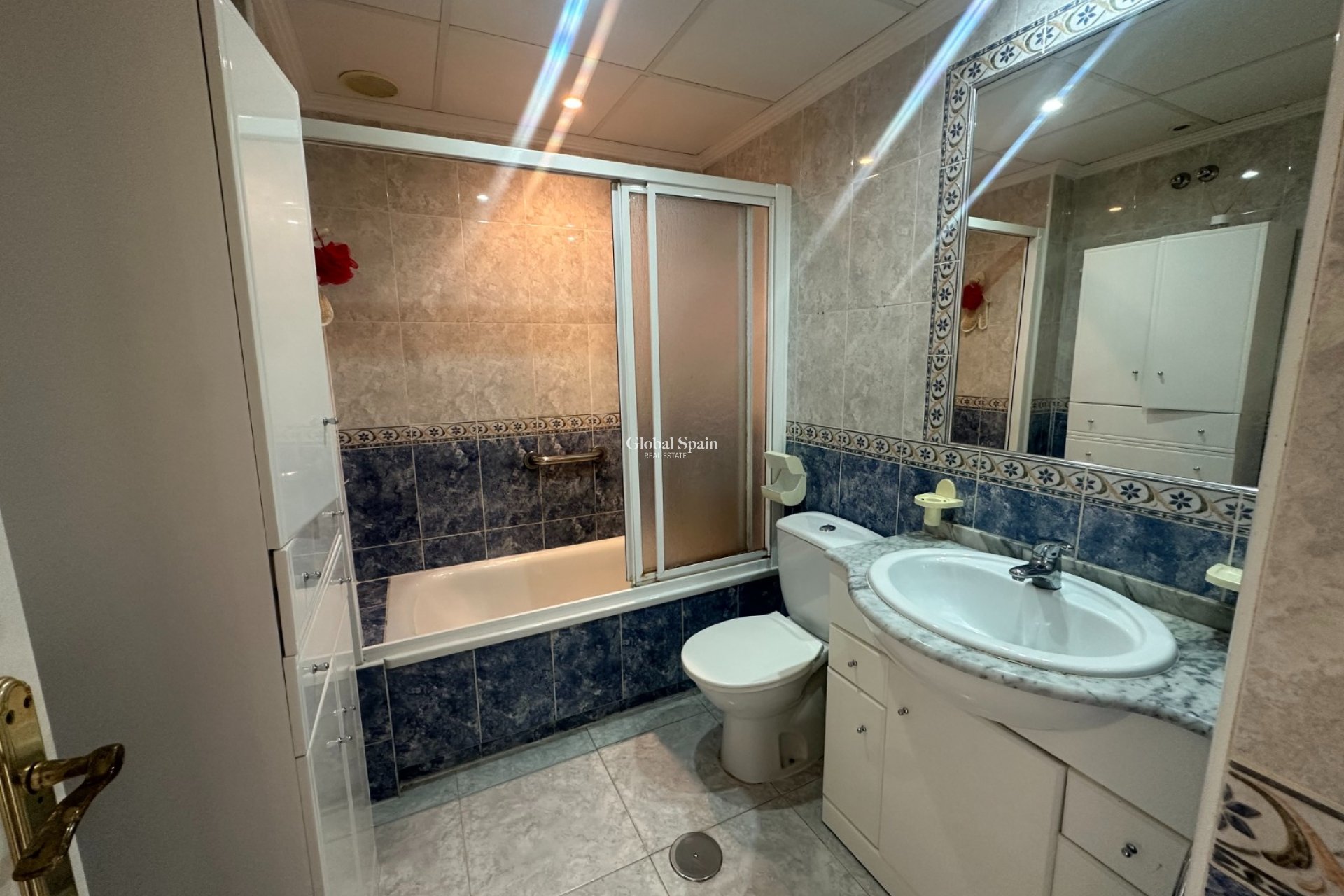 Venta - APARTAMENTO -
ALGORFA - Inland