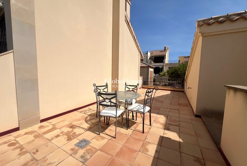Venta - APARTAMENTO -
ALGORFA - Inland
