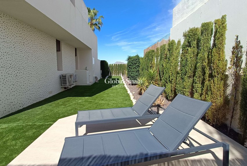 Venta - APARTAMENTO -
ALGORFA - Inland