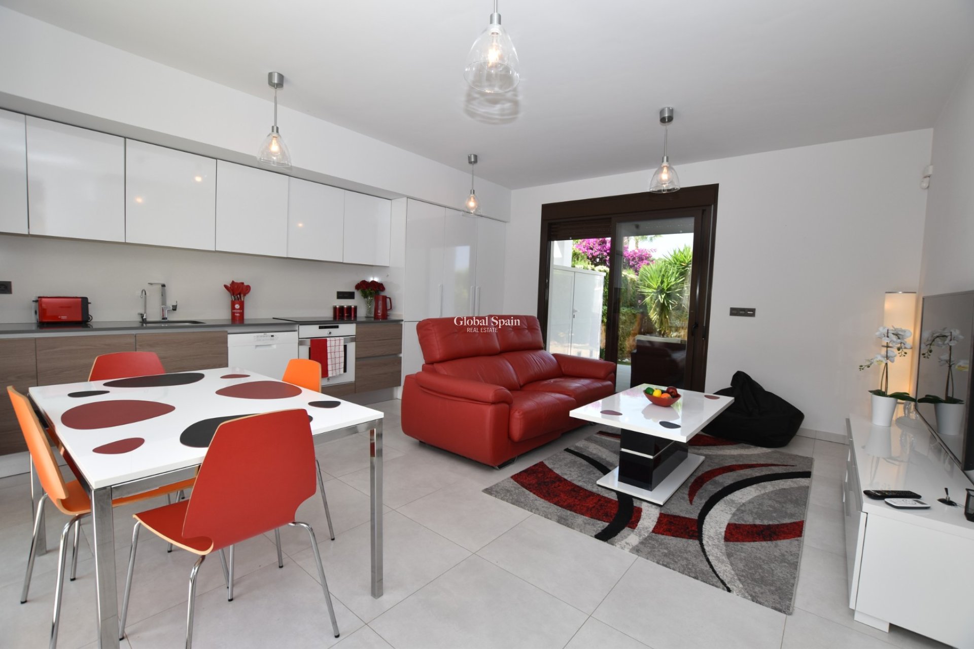 Venta - APARTAMENTO -
ALGORFA - Inland