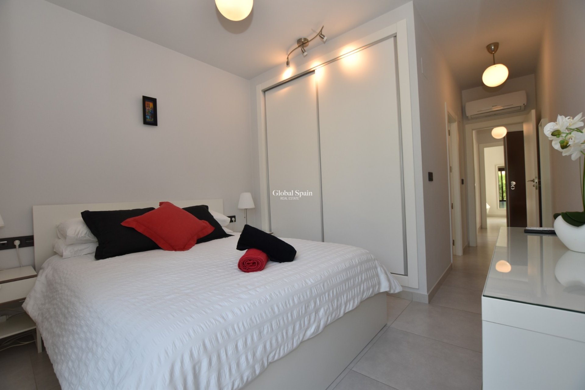 Venta - APARTAMENTO -
ALGORFA - Inland