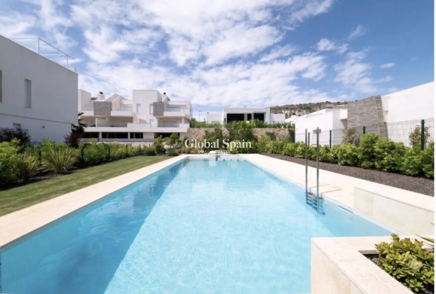 Venta - APARTAMENTO -
ALGORFA - Inland