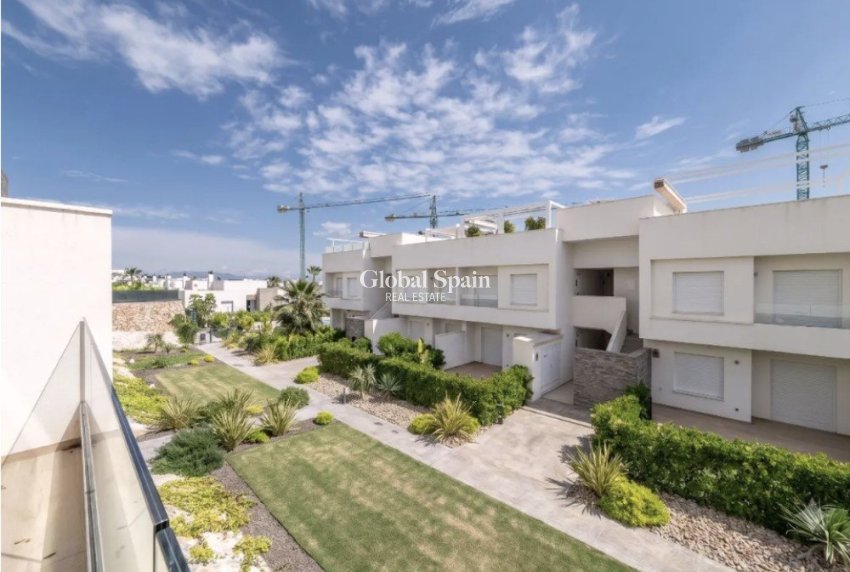 Venta - APARTAMENTO -
ALGORFA - Inland