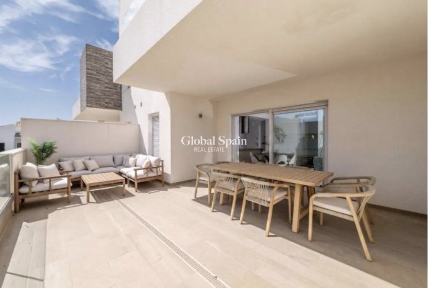 Venta - APARTAMENTO -
ALGORFA - Inland
