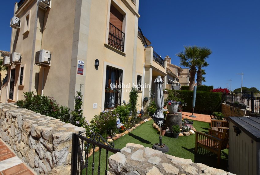 Venta - APARTAMENTO -
ALGORFA - Inland