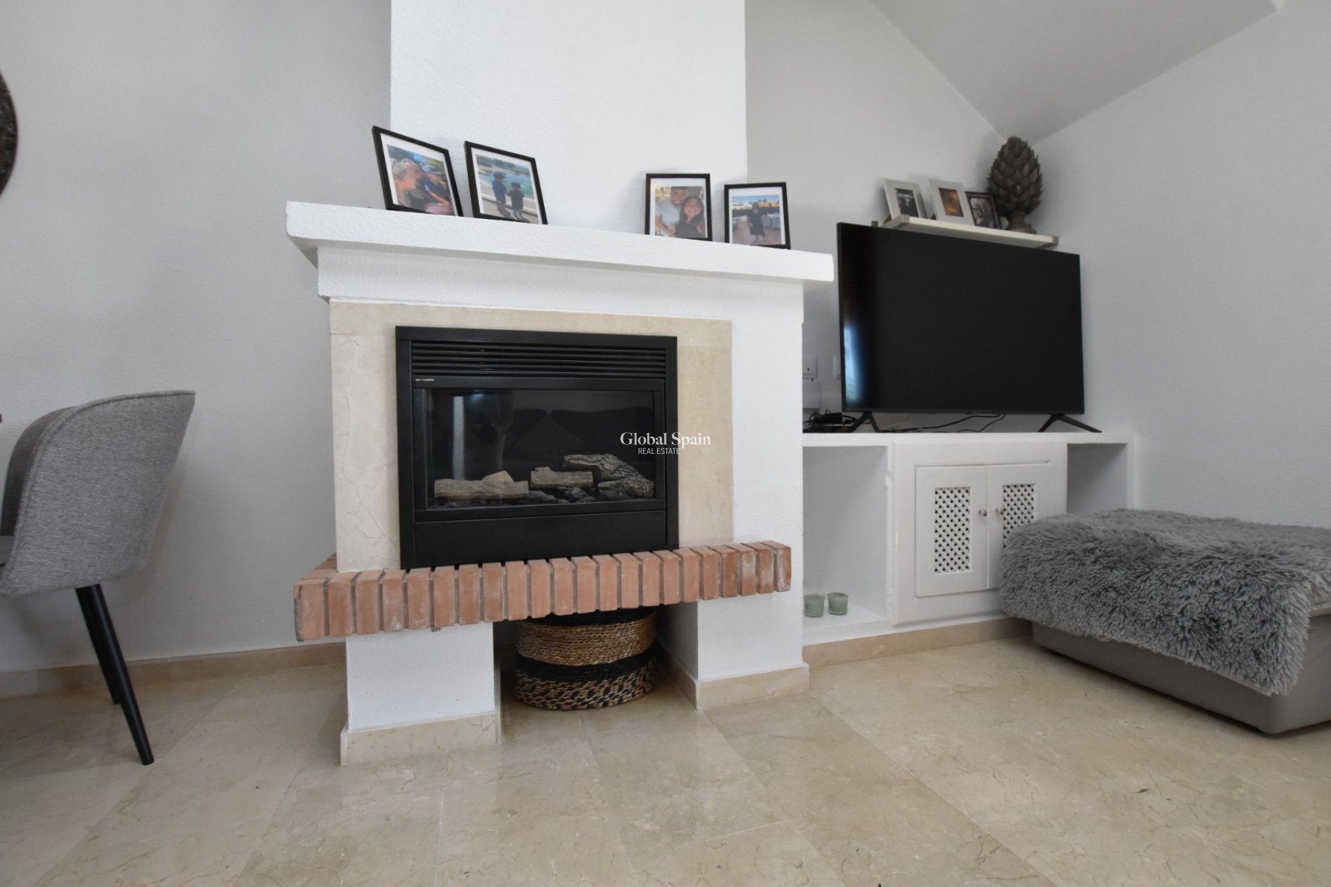 Venta - APARTAMENTO -
ALGORFA - Inland