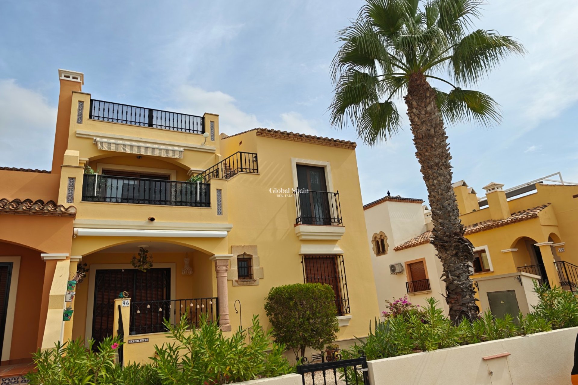Venta - APARTAMENTO -
ALGORFA - Inland