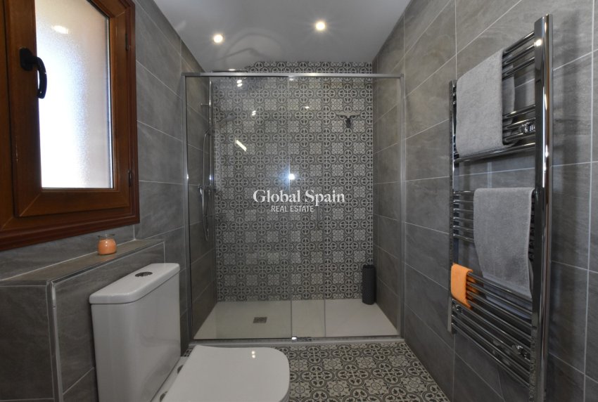 Venta - APARTAMENTO -
ALGORFA - Inland