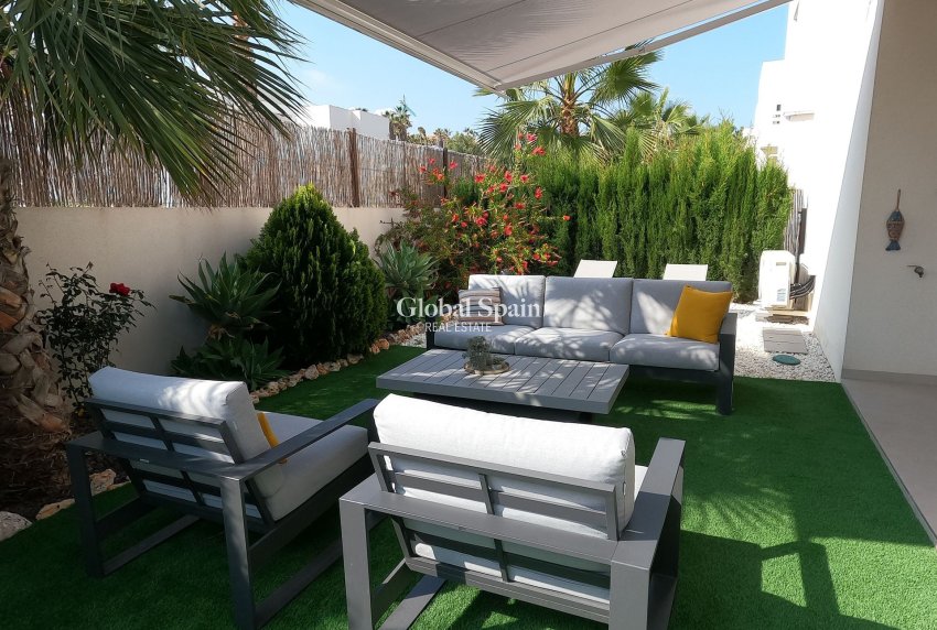 Venta - APARTAMENTO -
ALGORFA - LA FINCA GOLF / ALGORFA